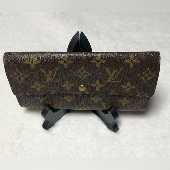 Louis Vuitton Authentic Vintage Monogram Canvas Sarah Wallet;Date Code:(… - Picture 3 of 17